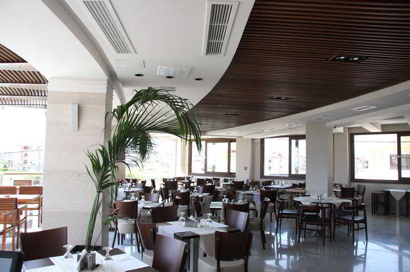 Cosmopolitan Hotel & Spa Paralía Eksteriør bilde